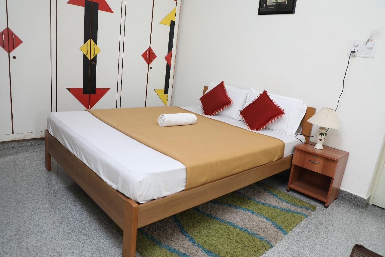 Hotel Queens Comfort Mysuru Zewnętrze zdjęcie